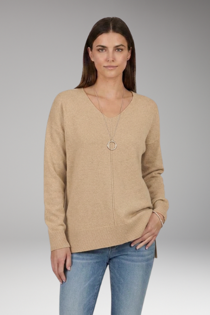 Women's chevron knit pullover – detail view