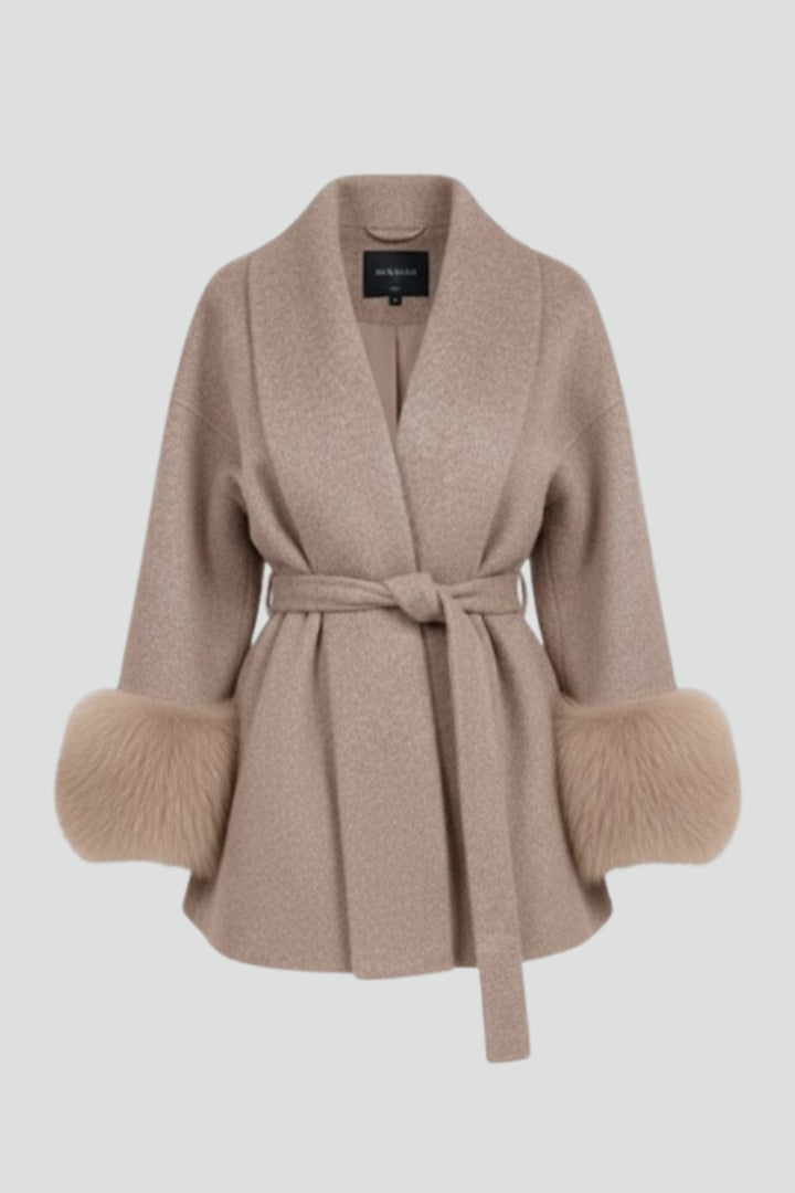 Women's belted winter coat in faux fur – front view