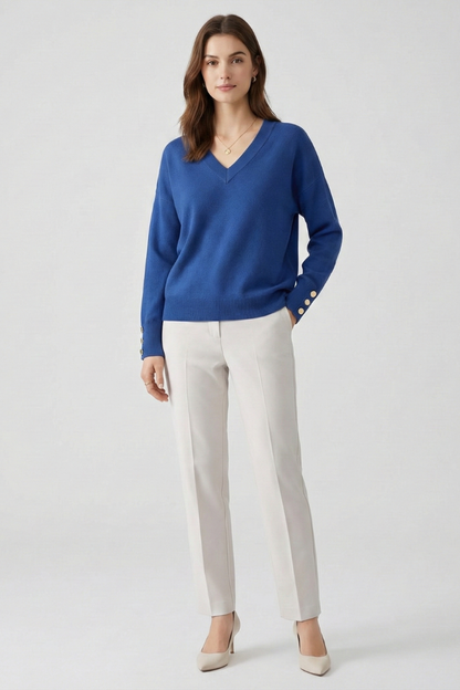 V-neck dropped shoulder knit – side view