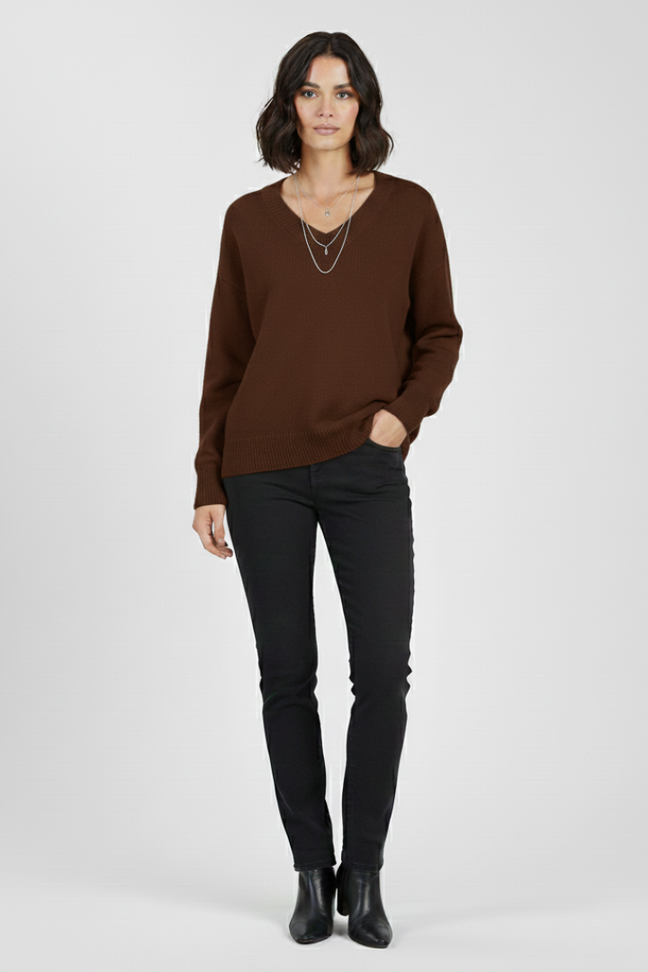 Women's V-Neck Pullover Sweater – Long Sleeve Knitwear