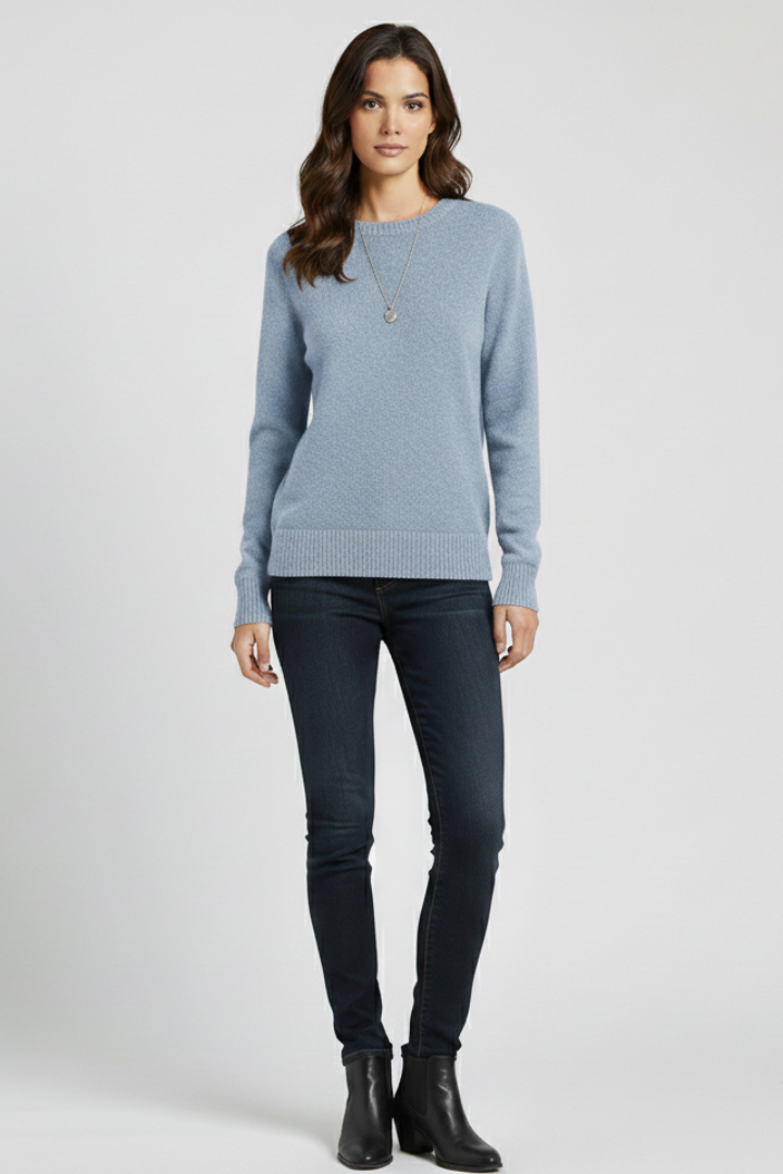 Women's knitted pullover – colour option