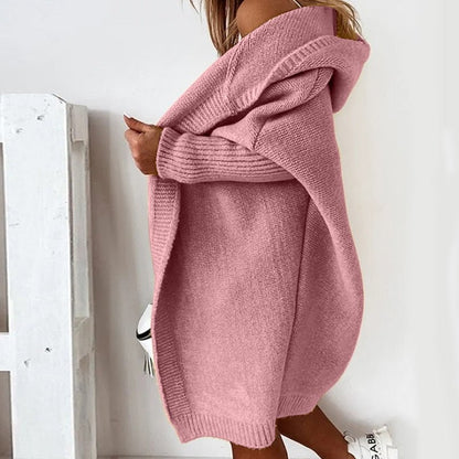 Knit hooded layer – casual styling
