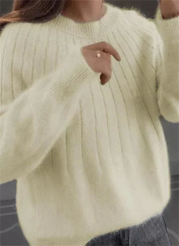 Fluffy knit sweater – back view