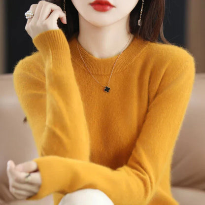 Women's cashmere crew neck sweater – slim fit front view