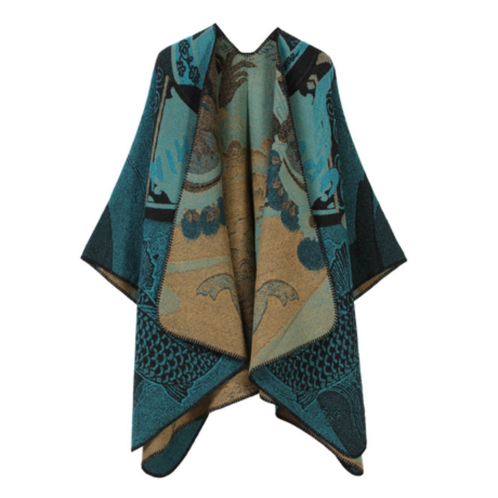 Fish scale pattern poncho – texture detail