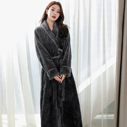 Women's Plush Hooded Robe – Cozy Fleece Bathrobe